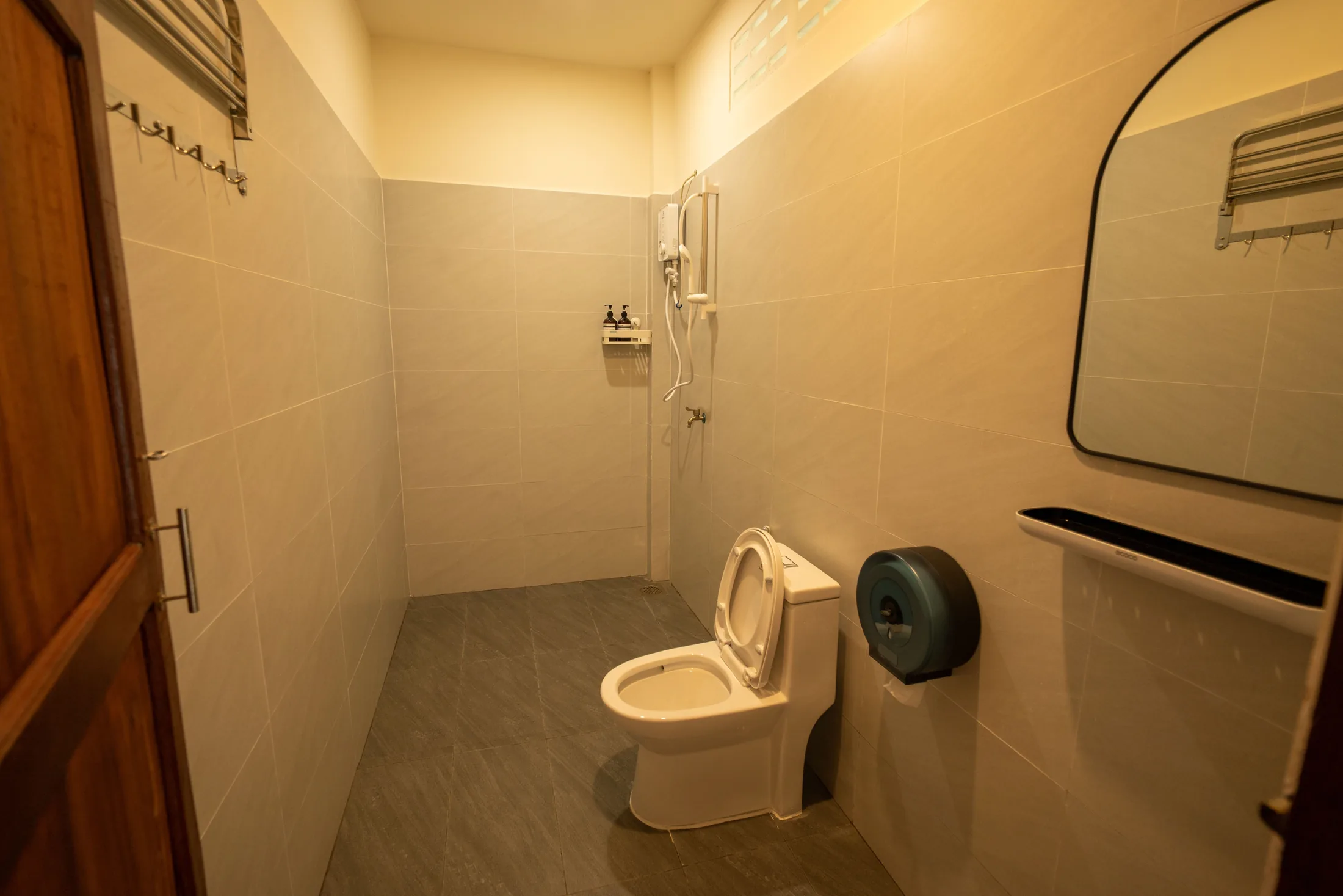 Bathroom and shower in Coconut Bliss bungalow